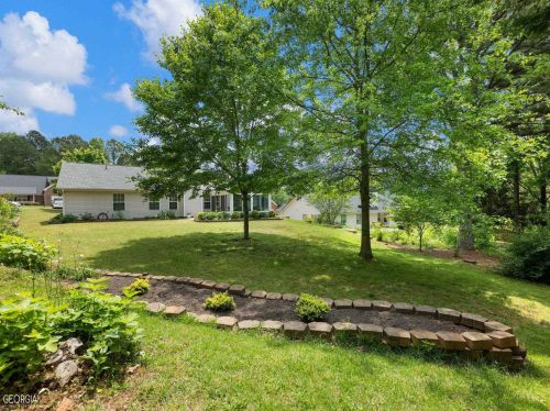 187 Red Bud Rd, Jefferson GA  30549-9023 exterior