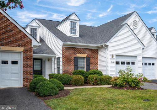 7016 Radford Dr, Fredericksburg, VA 22407-3728
