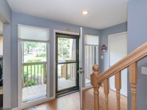 8 Birch Ln, Morristown, NJ 07960-6771