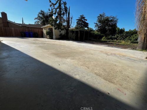 7165 Peralta Pl, Riverside CA  92509-6339 exterior