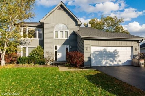 747 Joel Ln, Buffalo Grove, IL 60089-6415