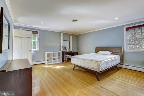 15 Springhouse Ln, Media PA  19063-5212 exterior