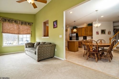 37 Dorset Dr, Hackettstown NJ  07840-5010 exterior