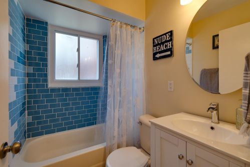 3937 Fordham Pl, Cincinnati OH 45213-2326 exterior