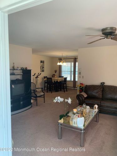587 Burtons Ct, Lakehurst, NJ 08759-7068