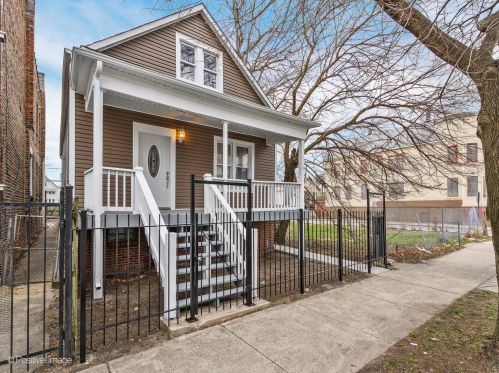 4421 Princeton Ave, Chicago, IL 60609-3629
