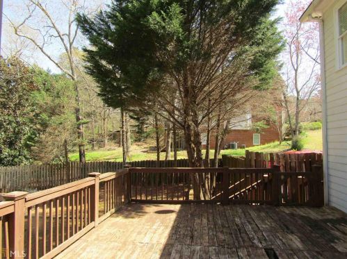 2325 Lochinver Ln, Conyers GA  30094-6851 exterior