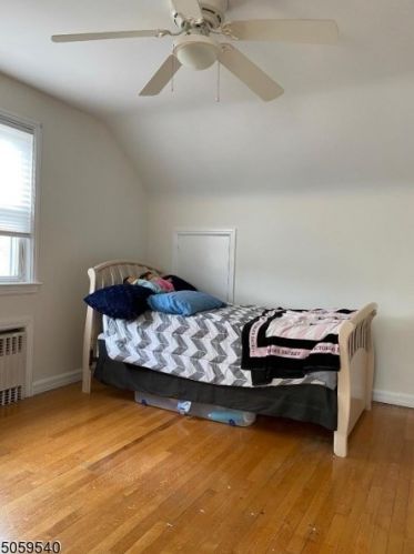 208 Totowa Rd, Paterson NJ 07512-2071 exterior