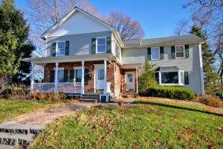19 Chestnut St, Wantage, NJ 07461-2507