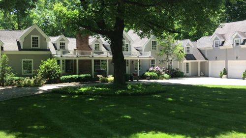 9 Old Farm Rd, Wilton, CT 06897-2903