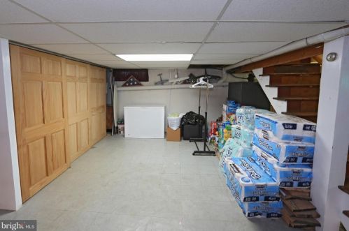 25 Roosevelt Blvd, Lancaster PA  17601-4039 exterior