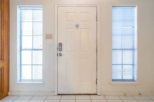2708 Shauntel St, Pearland, TX 77581-6362