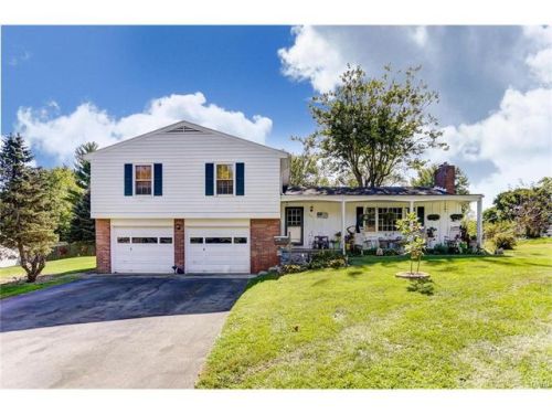 316 Coronado Trl, Enon, OH 45323-1327