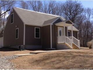 86 Plank Rd, Waterbury, CT 06705-1830