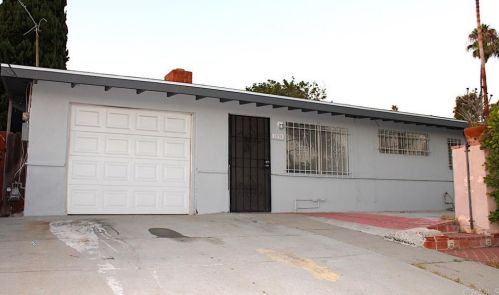 2030 Canyon Dr, Oceanside, CA 92054-4408