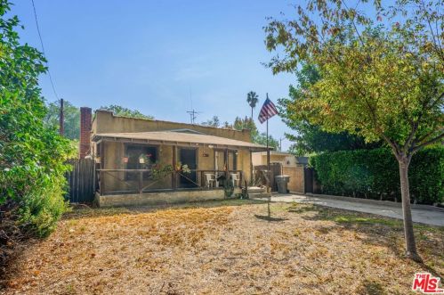 524 Hazel St, Glendale, CA 91201-2323