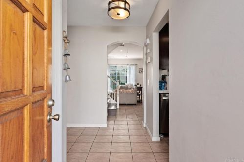750 Breeze Hill Rd, Vista, CA 92081-4300