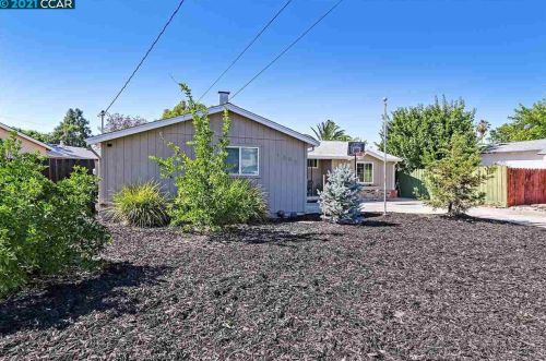 1307 Sunshine Dr, Concord CA  94520-4038 exterior