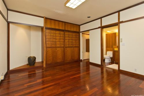 4347 Pahoa Ave, Honolulu HI  96816-5450 exterior
