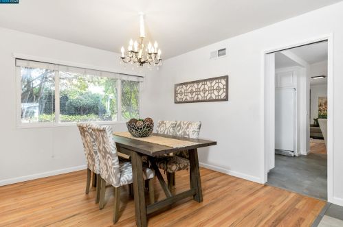 1764 Sattler Dr, Concord CA  94519-1511 exterior