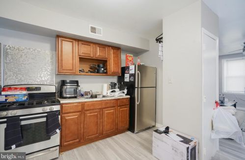 862 42 St, Philadelphia PA 19104-4442 exterior