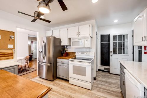 4070 Dartmouth Ave, Denver CO  80222-6861 exterior