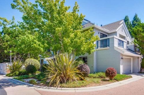 427 Mountain Laurel Ct, Mountain View, CA 94043-5504