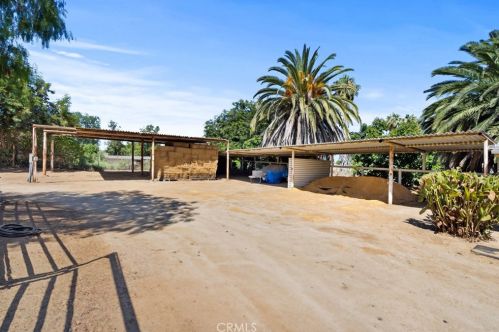 2150 Gratton St, Riverside CA  92504-5201 exterior