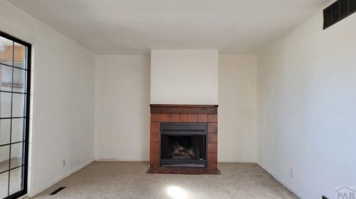 7 Bonnymede Rd, Pueblo CO  81001-1558 exterior