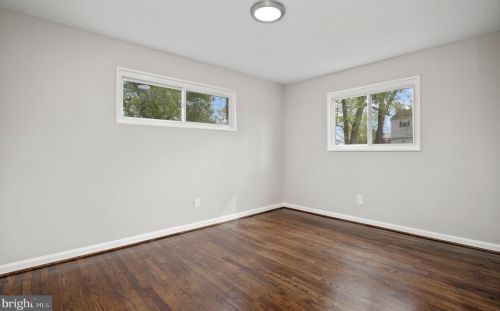 7102 Kerr Dr, Springfield VA  22150-3634 exterior