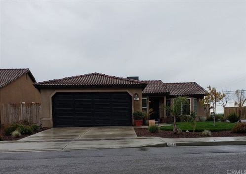 541 Englewood Ave, Sharon, CA 93610-2086