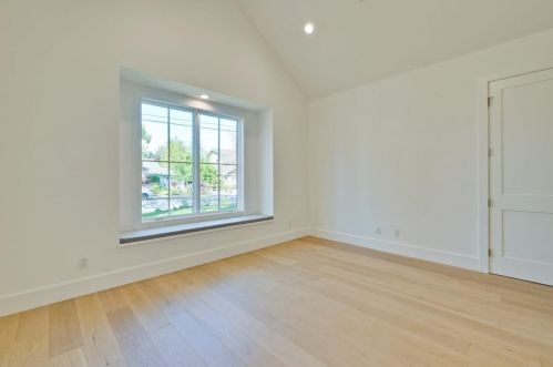 929 Russell Ave, Los Altos CA  94024-5061 exterior