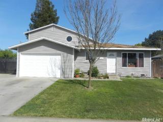 1125 Creekside Way, Galt, CA 95632-2116