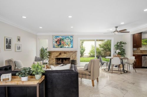 4091 Germainder Way, Irvine CA  92612-2106 exterior