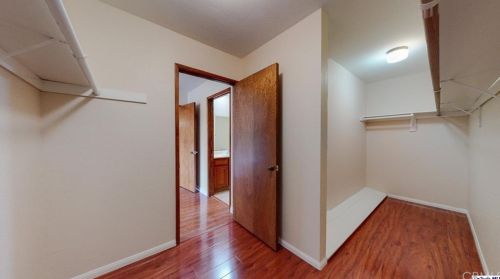 625 California Ave, Glendale CA  91203-1573 exterior