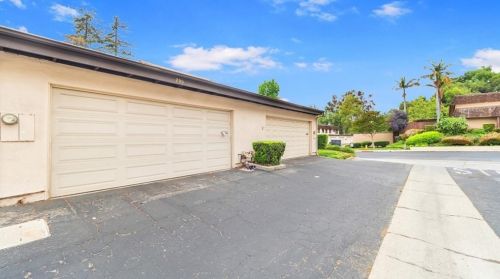 790 Pinewood Ln, San Dimas, CA 91773-3621