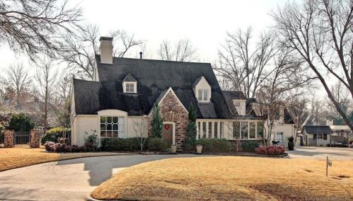 1708 30th St, Tulsa, OK 74114-5404