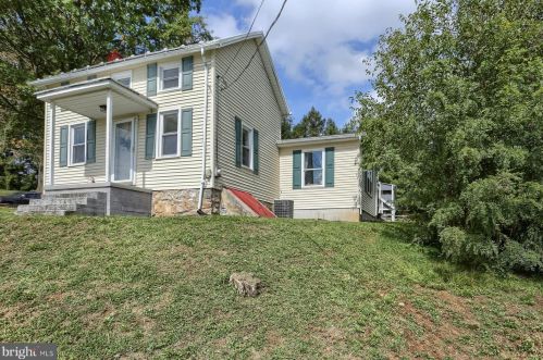 175 Church Rd, Carlisle, PA 17015-9360