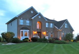 8 Slater Ct, Millstone, NJ 08844-1712