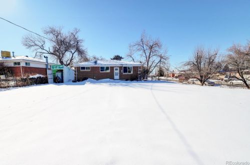 8330 Baylor Ln, Westminster CO  80031-3938 exterior