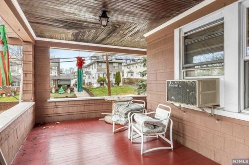 393 Orchard Ter, Bogota, NJ 07603-1012