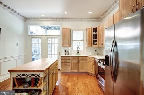 423 16 St, Philadelphia PA  19146-1657 exterior