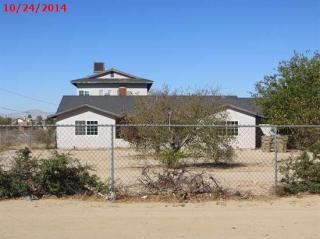 19028 Willow St, Hesperia, CA 92345-5640