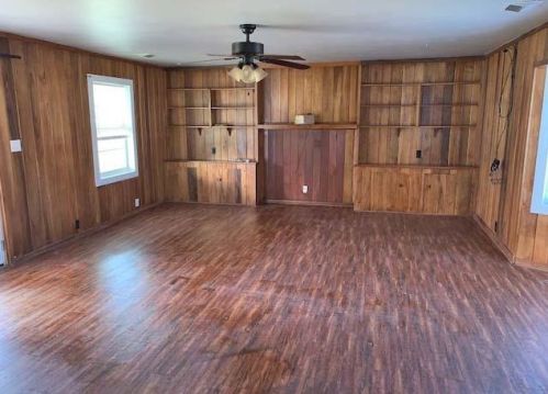 831 Stonecrest Rd, Argyle TX  76226-5821 exterior