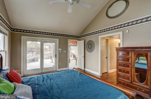 2045 Rockvale Rd, Lancaster PA  17602-1405 exterior