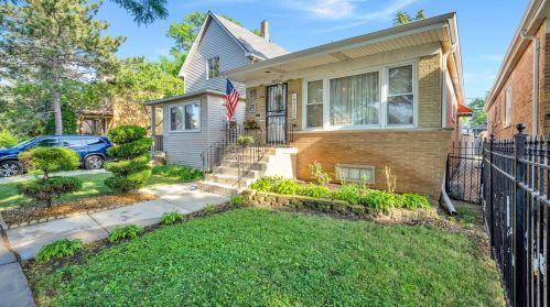 3529 61st Pl, Chicago, IL 60629-3611