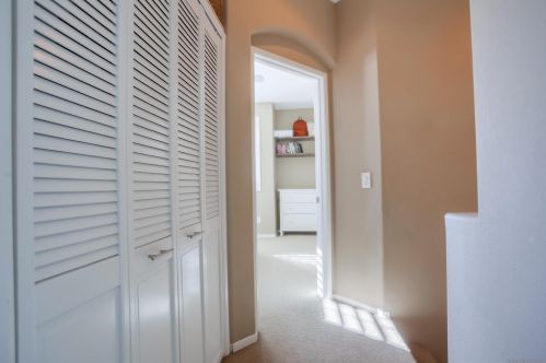 382 Carmel Creeper Pl, Encinitas CA  92024-7704 exterior