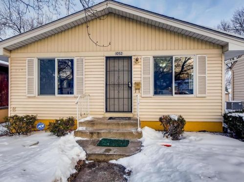 1052 Dale St, Saint Paul, MN 55117-5605