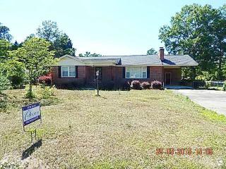 1801 Wood Dr, Florence SC  29505-2979 exterior
