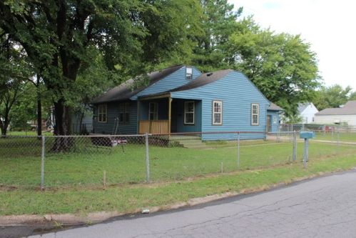 1638 Avondale St, Muskogee, OK 74403-7315